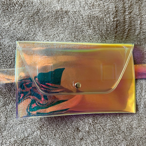 Translucent Belt Bag - Picture 2 of 6